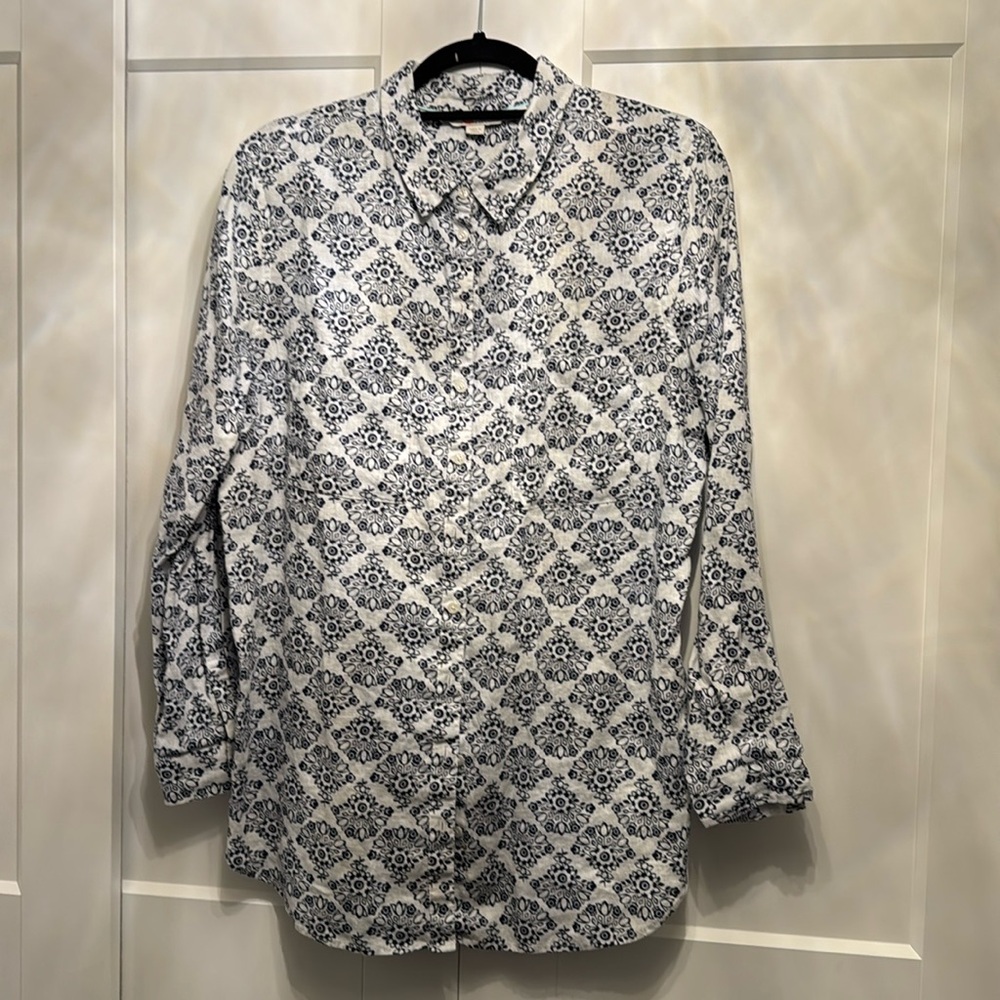 Boden long sleeve button down linen shirt White and Blue Size 10L